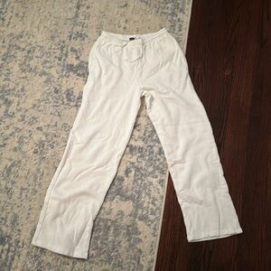 NWT Brandy Melville Anastasia sweatpants white